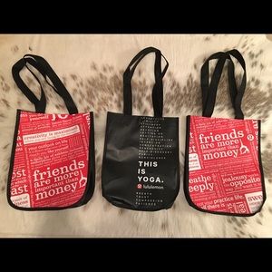 Lululemon reusable bags